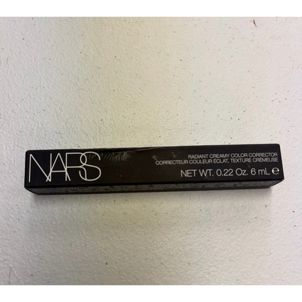 NARS Radiant Creamy Color Corrector Concealer  Medium 0.22 oz BNIB